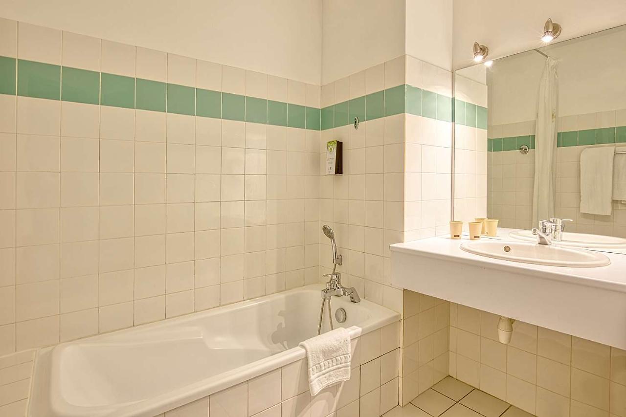 Les Hameaux De Lozere Sure Hotel Collection By Best Western Fournels Eksteriør bilde