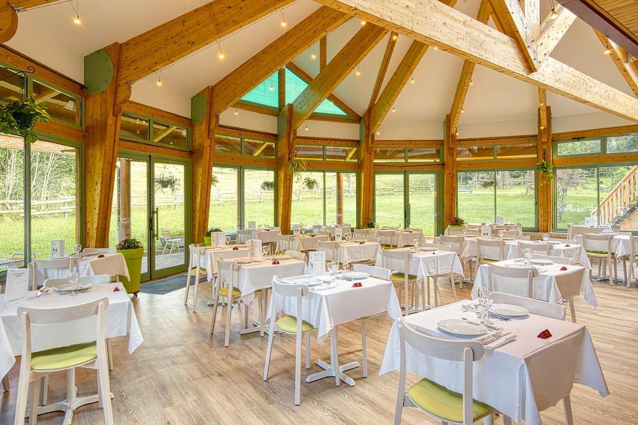 Les Hameaux De Lozere Sure Hotel Collection By Best Western Fournels Eksteriør bilde